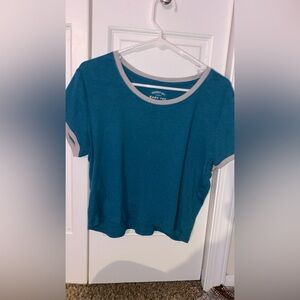 Size XL teal/bluish color